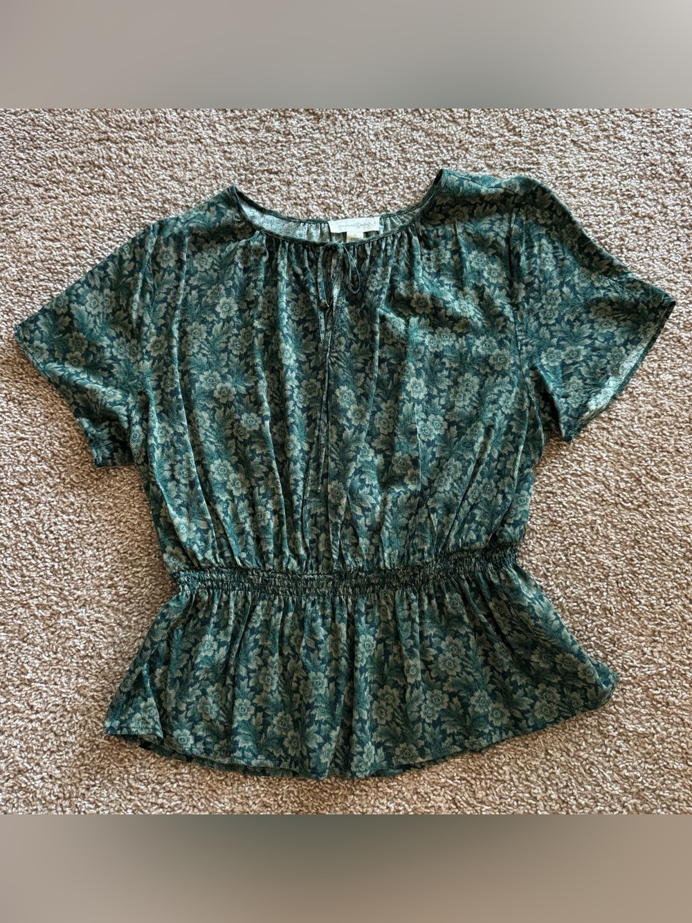 Treasure & Bond Green Floral Peplum Short Sleeve Top - M